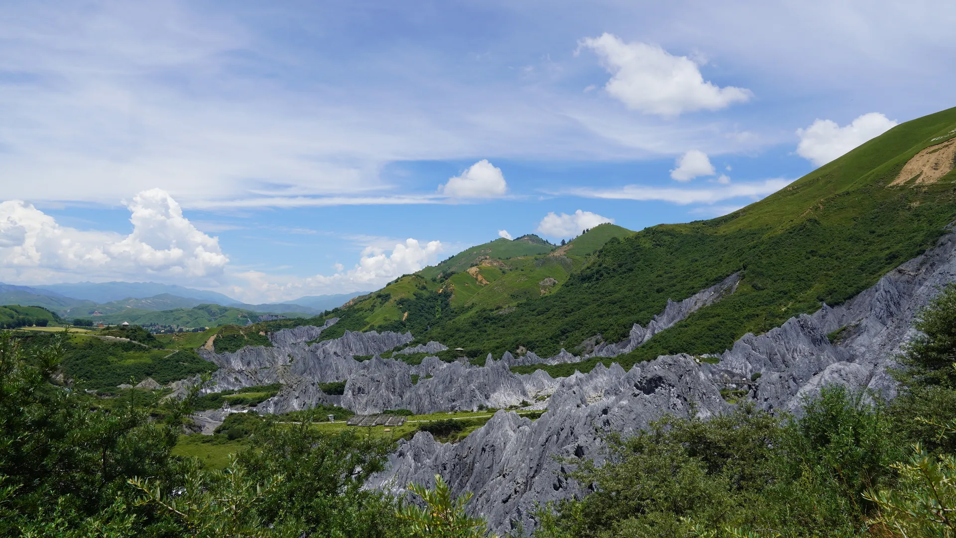 山景 山脉 云 天空 自然 树木 绿色 治愈 电脑壁纸 4K壁纸