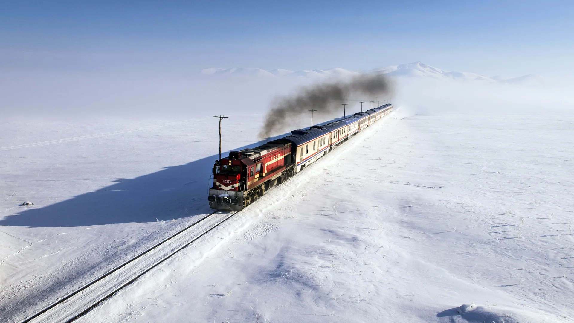 火车 机车 雪地 雪 机械 自然 风景  电脑壁纸 4K壁纸