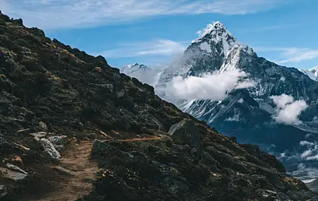 风景 自然 山脉 雪 岩石 4K壁纸