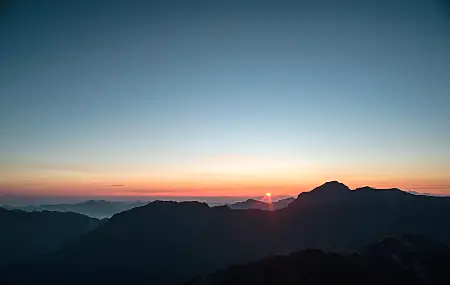 日落 风景 山脉 4K壁纸