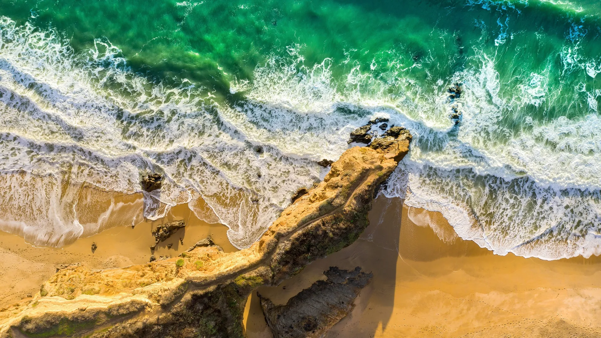 自然 海岸 海滩 岩石 波浪 沙 水 