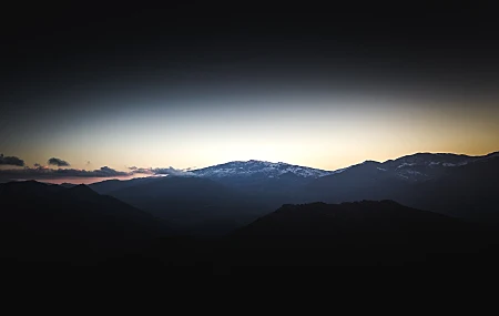 山脉，风景，自然，薄雾，极简主义，日落，日出，云，黑暗，天空，意大利，西西里，简单背景，电脑壁纸，4K壁纸