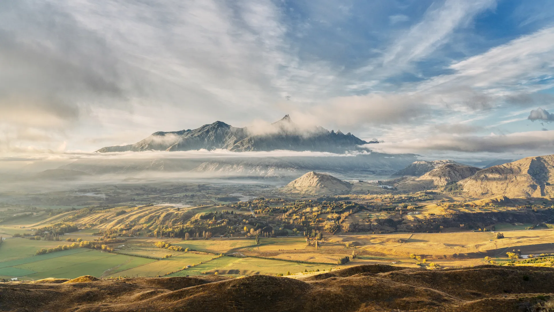 特雷·拉特克利夫 摄影 新西兰 皇后镇 山 云 天空 风景