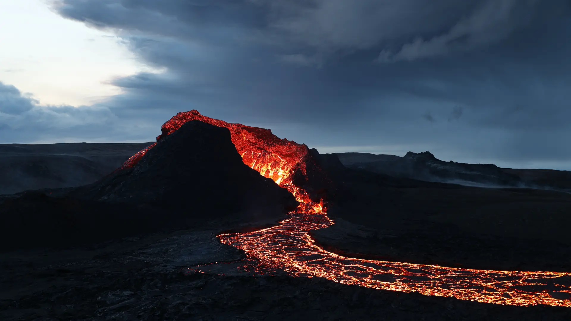 托比·埃利奥特 自然 风景 火山 熔岩 傍晚 云 冰岛 天空 