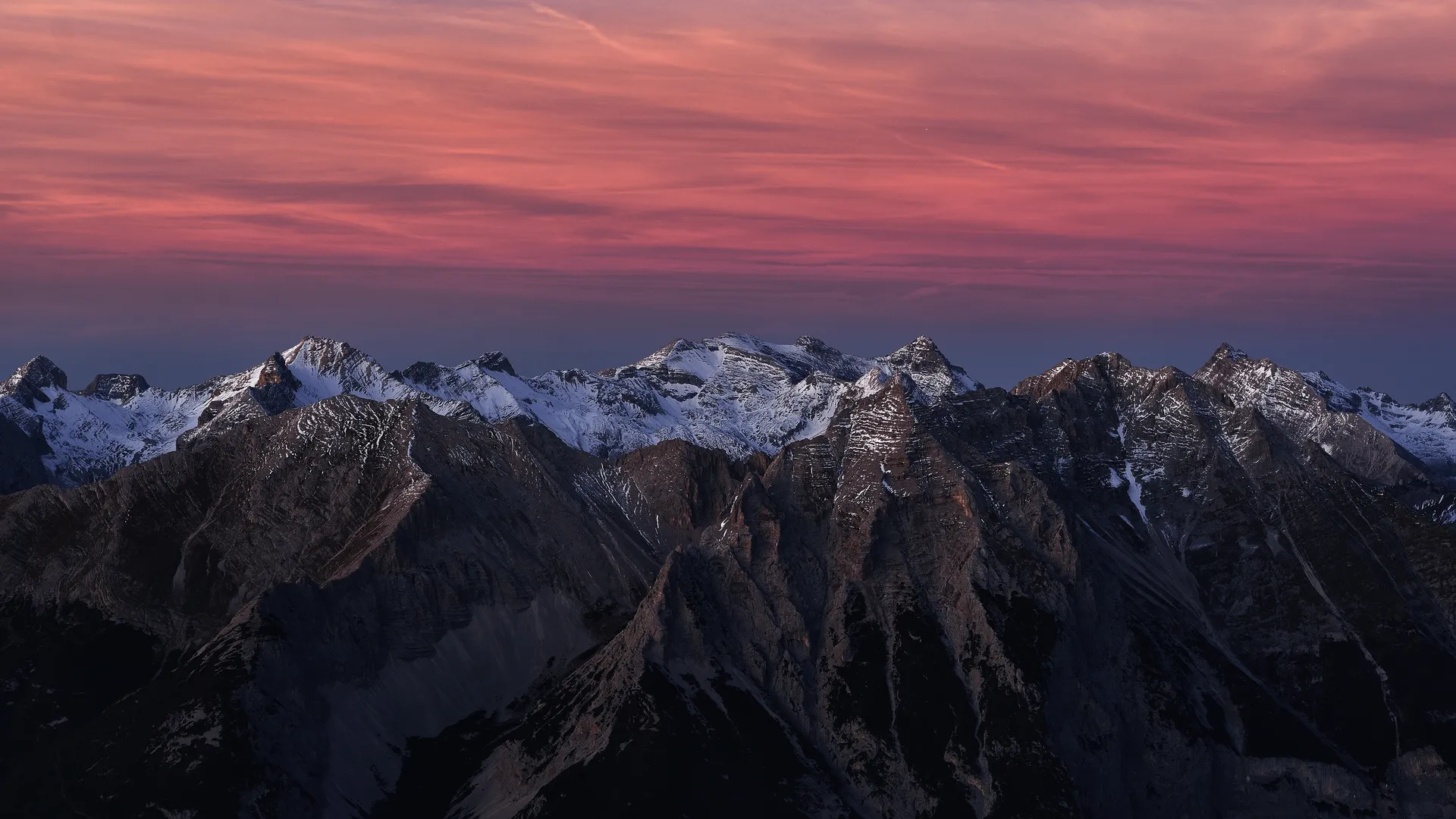 风景 山脉 天空 日落 雪峰 云彩 红天  电脑壁纸 4K壁纸