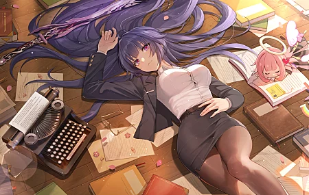 仰卧 躺着 紫色的头发 长发 动漫 动漫女孩 书籍 打字机 电脑壁纸 4K壁纸