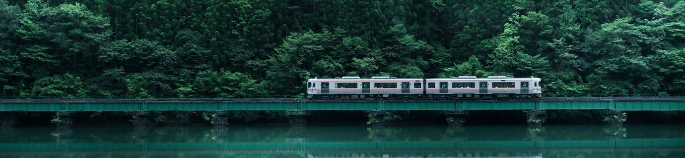 11550+份高清 4K / 8K 壁纸图片提供免费下载！