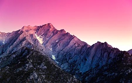 山脉 自然 五颜六色 粉色 风景 紫色天空 4K壁纸