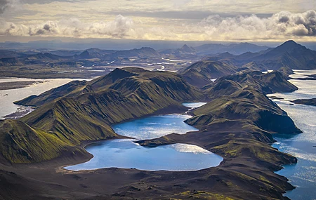 自然景观 山脉 山丘 水 云 天空 远景 8K壁纸