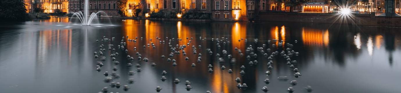 11562+份高清 4K / 8K 壁纸图片提供免费下载！