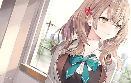 金发  动漫女孩 黄眼睛  微笑的女孩