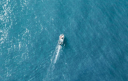 水 船 鸟瞰  电脑壁纸 4K壁纸