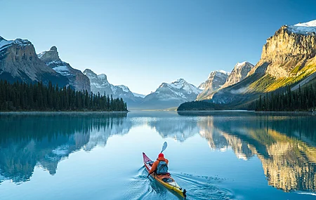 自然 水 山 雪 反射 独木舟  电脑壁纸 4K壁纸