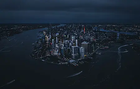 纽约市 城市 建筑 船 建筑 夜晚  电脑壁纸 4K壁纸