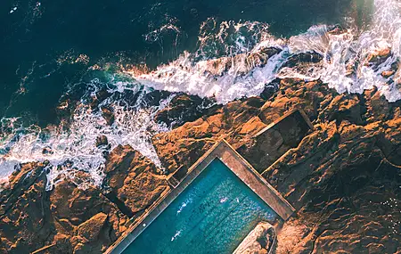 自然 水 岩石 鸟瞰 风景 大海 游泳池  电脑壁纸 4K壁纸
