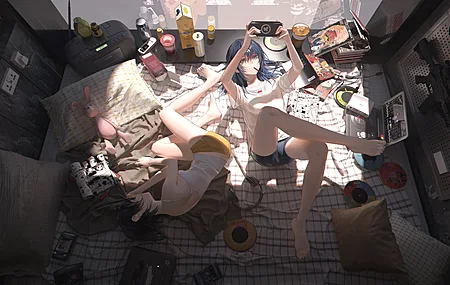 动漫 动漫女孩 凌乱 泰迪熊 短裤 漫画 图片  电脑壁纸 4K壁纸