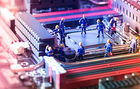 工人 娃娃 主板 清洁 硬件 电子 计算机 电脑壁纸 4K壁纸