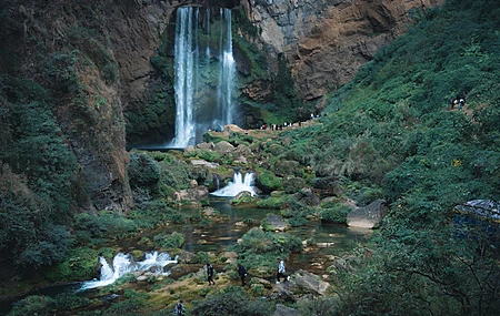 瀑布 自然 森林 中国 羊皮洞瀑布 电脑壁纸 4K壁纸