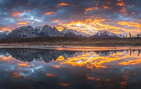 云 日落 加拿大 艾伯塔省 湖泊 风景 山脉 山口 自然 海滩 电脑壁纸 8K壁纸