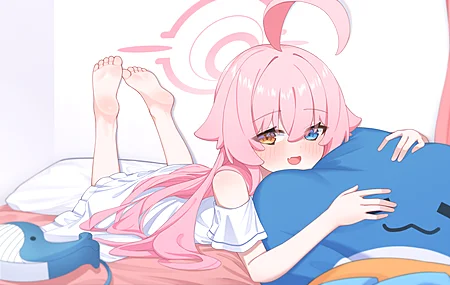 粉红色的头发 长发 脚 动漫女孩 白色背景 异色  电脑壁纸 4K壁纸