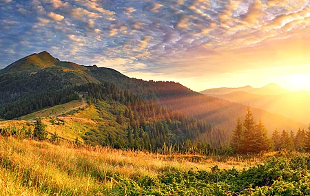 风景 自然 日落 云 天空 夕阳 辉光 绿色 树木 山脉  电脑壁纸 4K壁纸