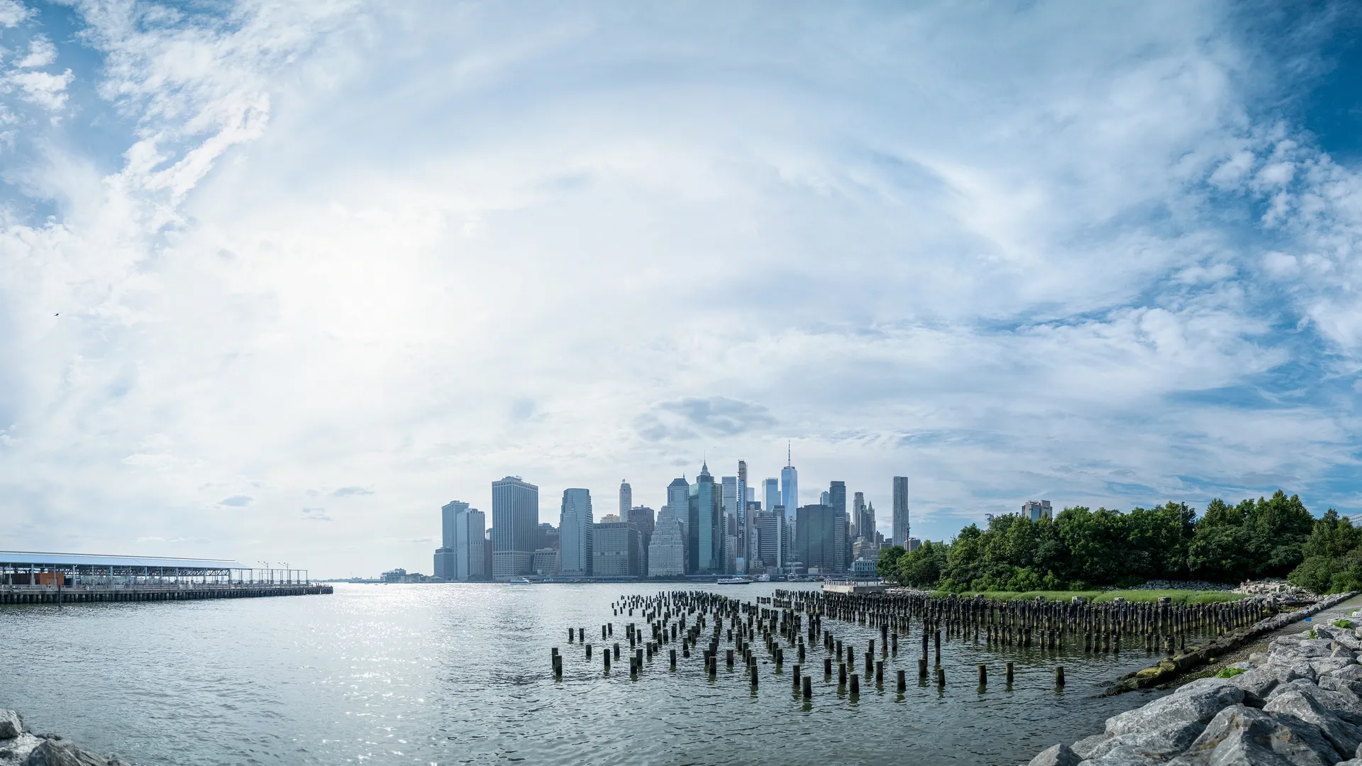天空 公园 夏天 天际线 城市 摩天大楼 水 城市 建筑 树木 岩石 阳光  电脑壁纸 4K壁纸