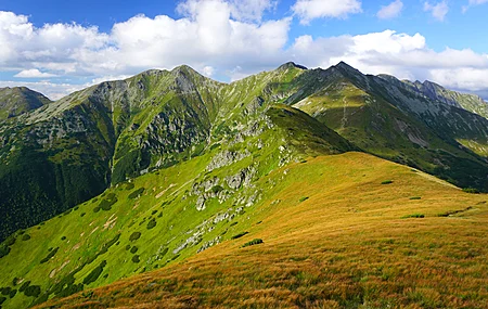 自然 风景 山 草 岩石 天空 云 阳光 田野 4K壁纸