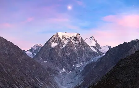 风景 山脉 雪 岩石 自然 4K壁纸