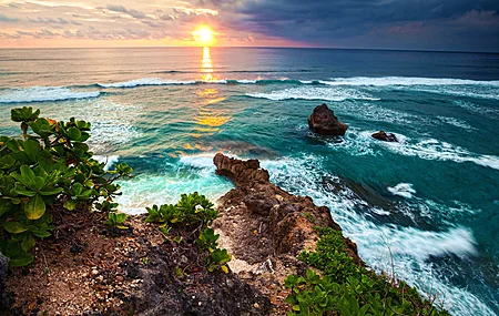 风景 自然 水 大海 夕阳辉光 云 天空 波浪 海浪 4K壁纸