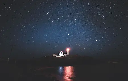 灯塔 大海 星夜 灯光 4K壁纸