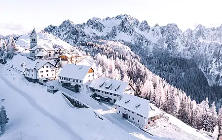 雪山 山脉 雪 冬天 4K壁纸