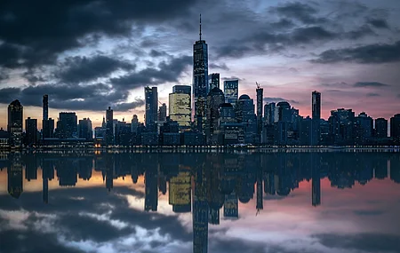 摄影 城市 景观 云 河流 倒影 水 摩天大楼 晚上 天空 4K壁纸