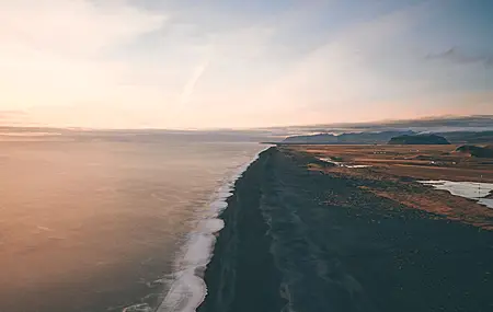 自然 风景 海洋 黑沙 日落 冰岛 海浪 4K壁纸