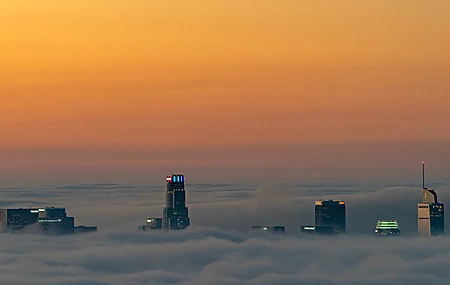 风景 云 天空 黄色 地平线 建筑 摩天大楼 灯光 远景 4K壁纸