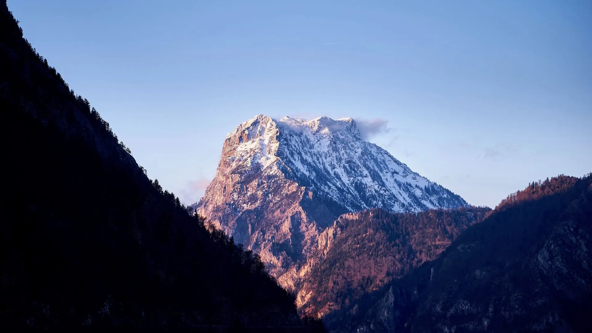 山脉 风景 自然 雪 森林 4K壁纸