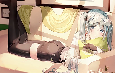 动漫 女孩 初音 小提琴 长袜 4K壁纸