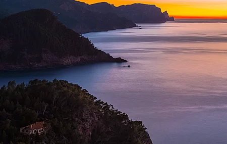 自然 风景 山脉 水面 海岸 天空 树木 黎明 远景 大海 豪宅 夕阳 4K壁纸