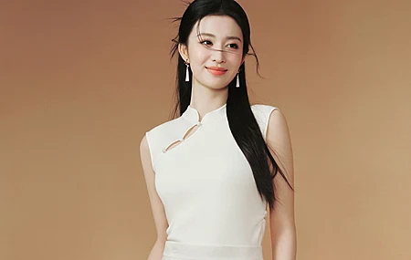 王楚然 长发 白色 长裙子 4K 美女 壁纸 4K壁纸