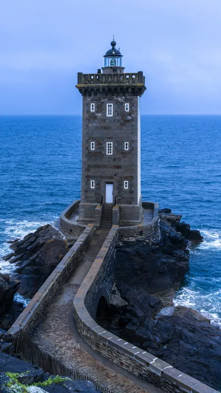 海边 灯塔 风景 4k 手机 景深 壁纸 手机壁纸
